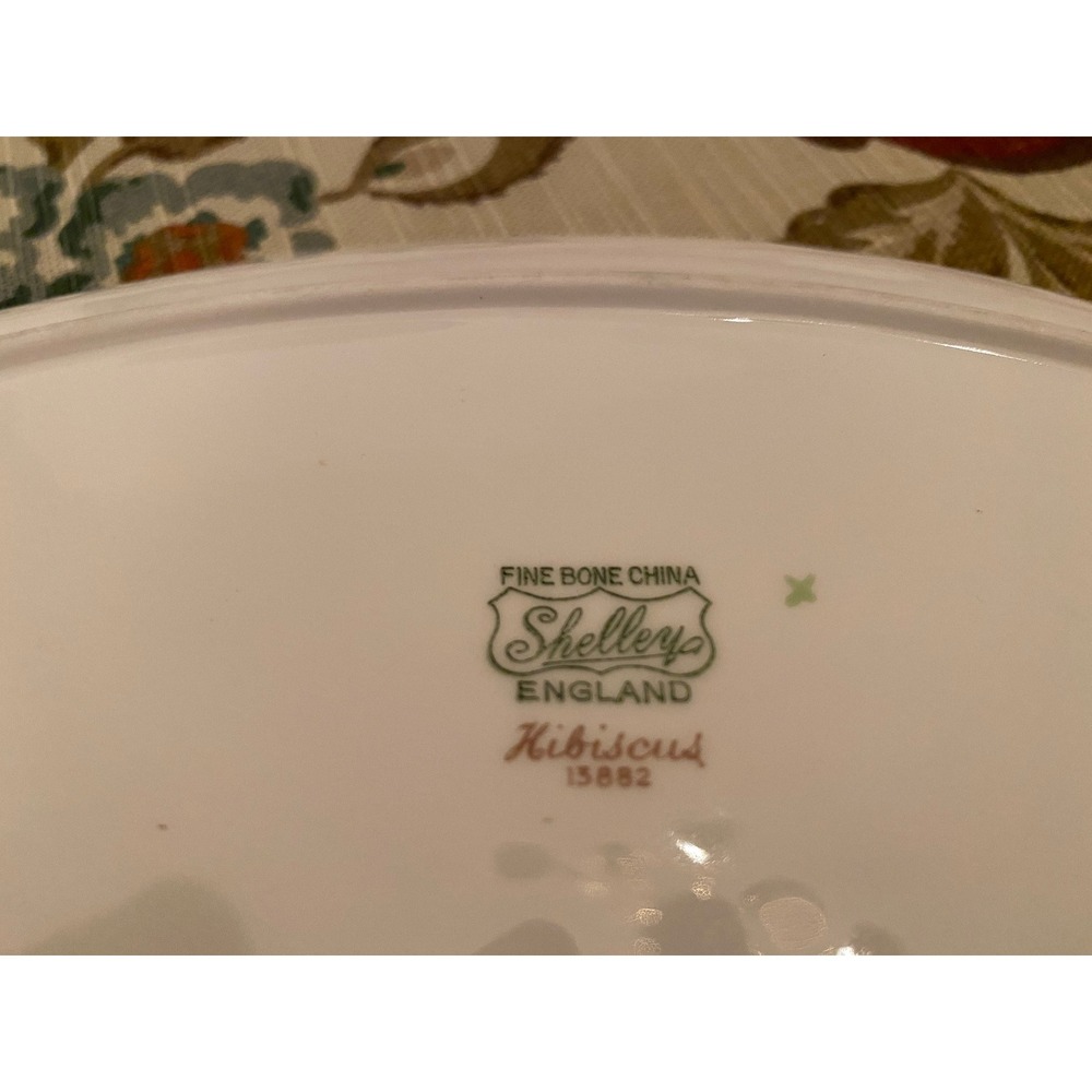 Shelley Creamer and Oval Tray Hibiscus Pattern Dainty Shape 1940s - Beautiful - Picture 4 of 8